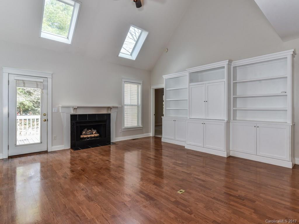 1401 Kenton Lane - Photo 3