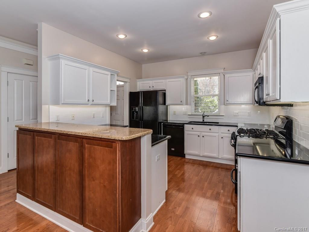 1401 Kenton Lane - Photo 7