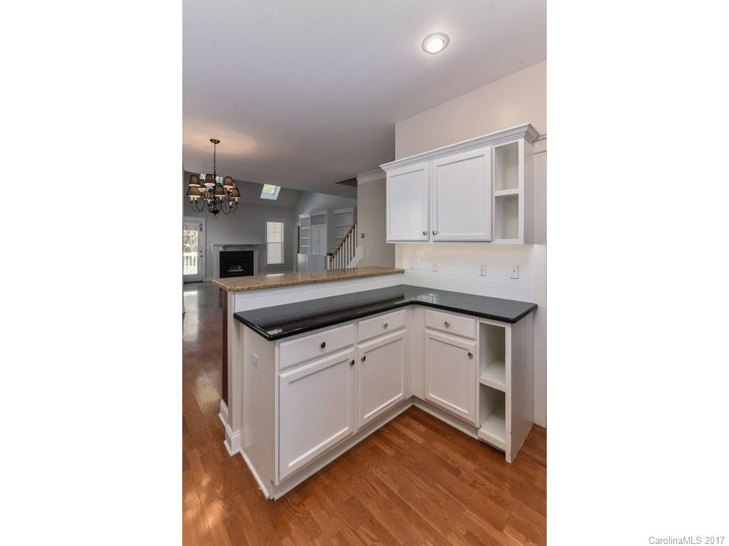 1401 Kenton Lane - Photo 10