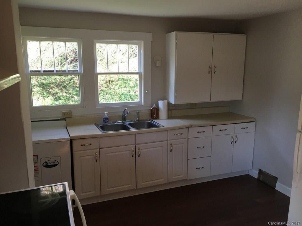 36 Blalock Avenue - Photo 10
