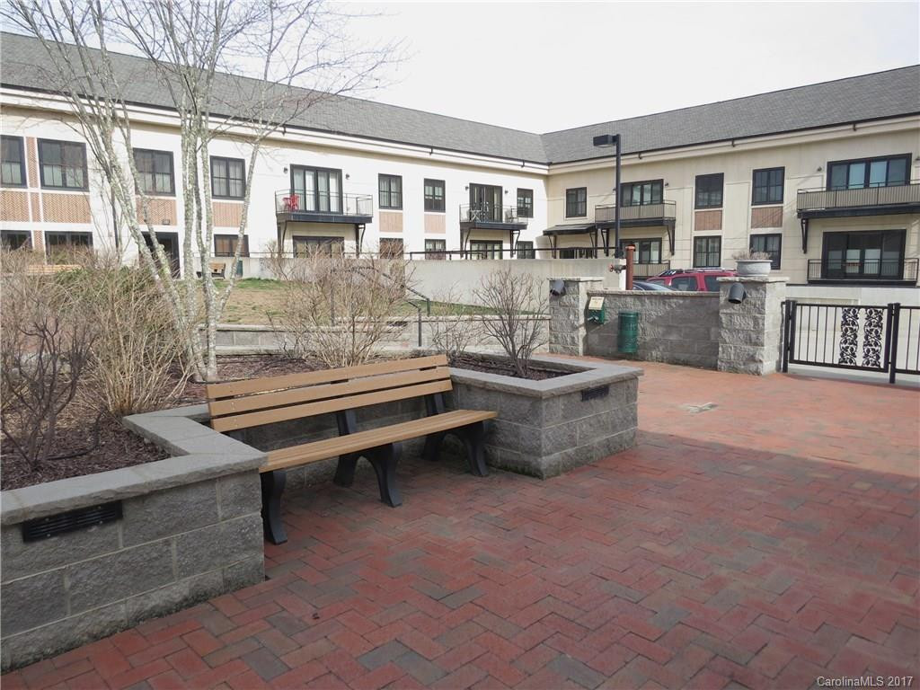 29 French Broad Street #305 - Photo 3