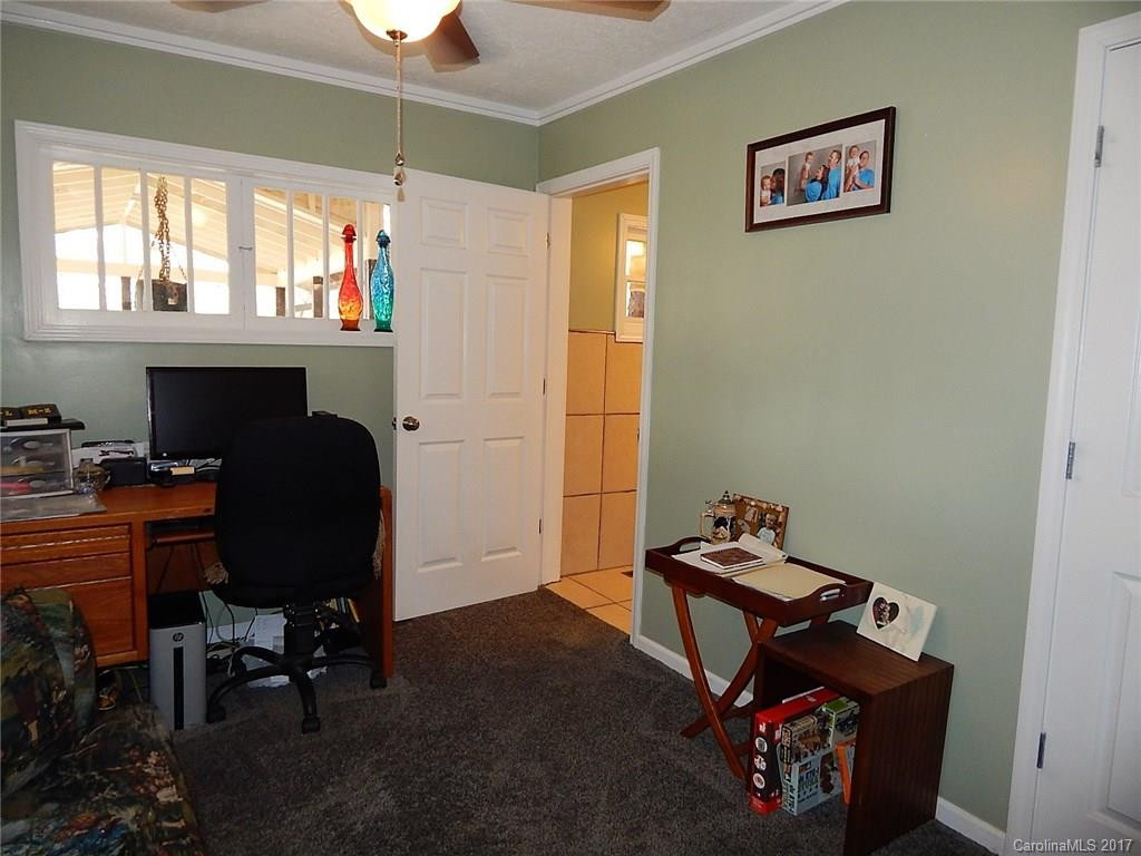 50 Oakdale Road - Photo 10