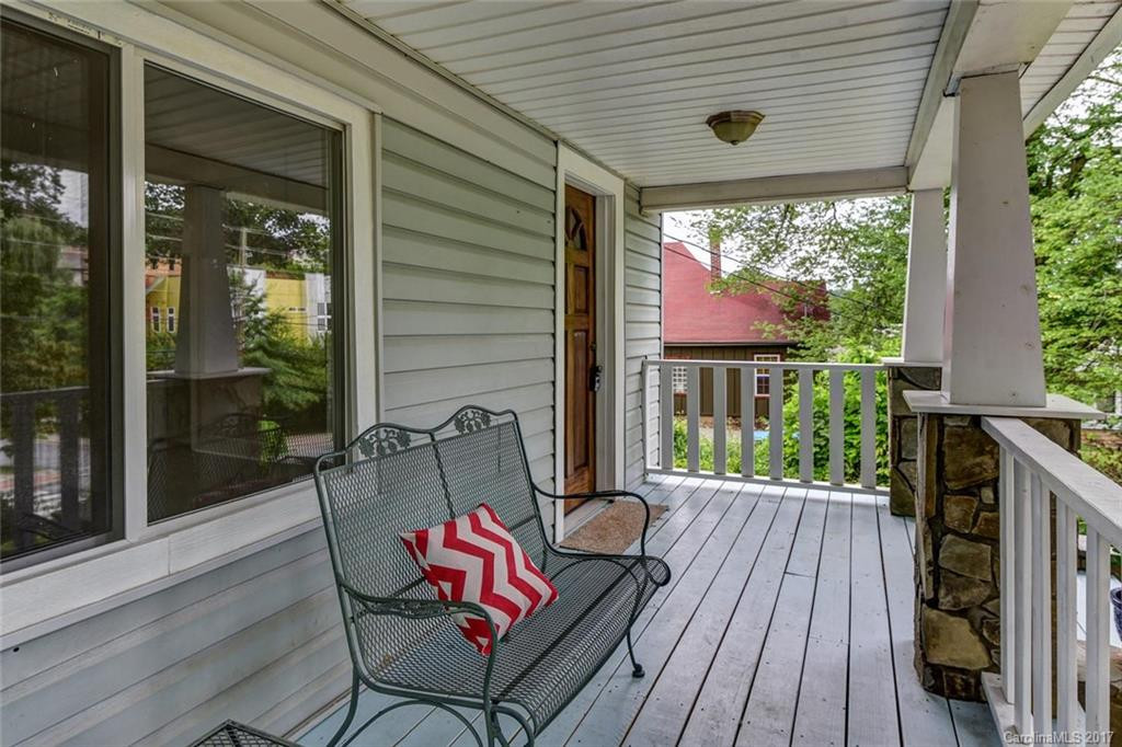 112 Clingman Avenue - Photo 2