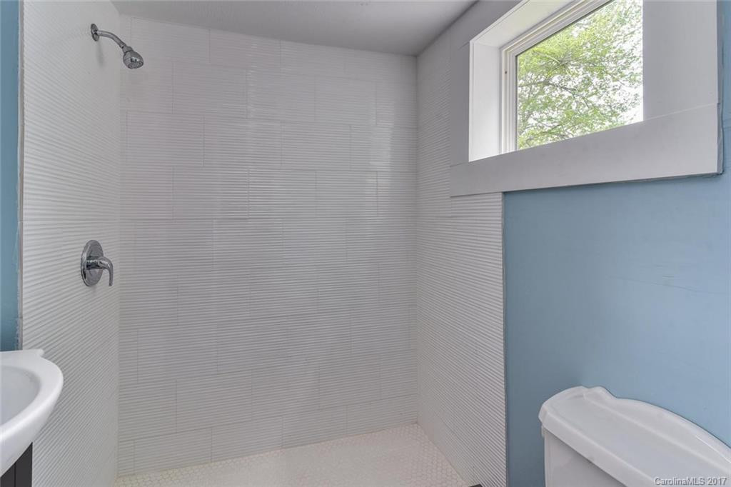 112 Clingman Avenue - Photo 13