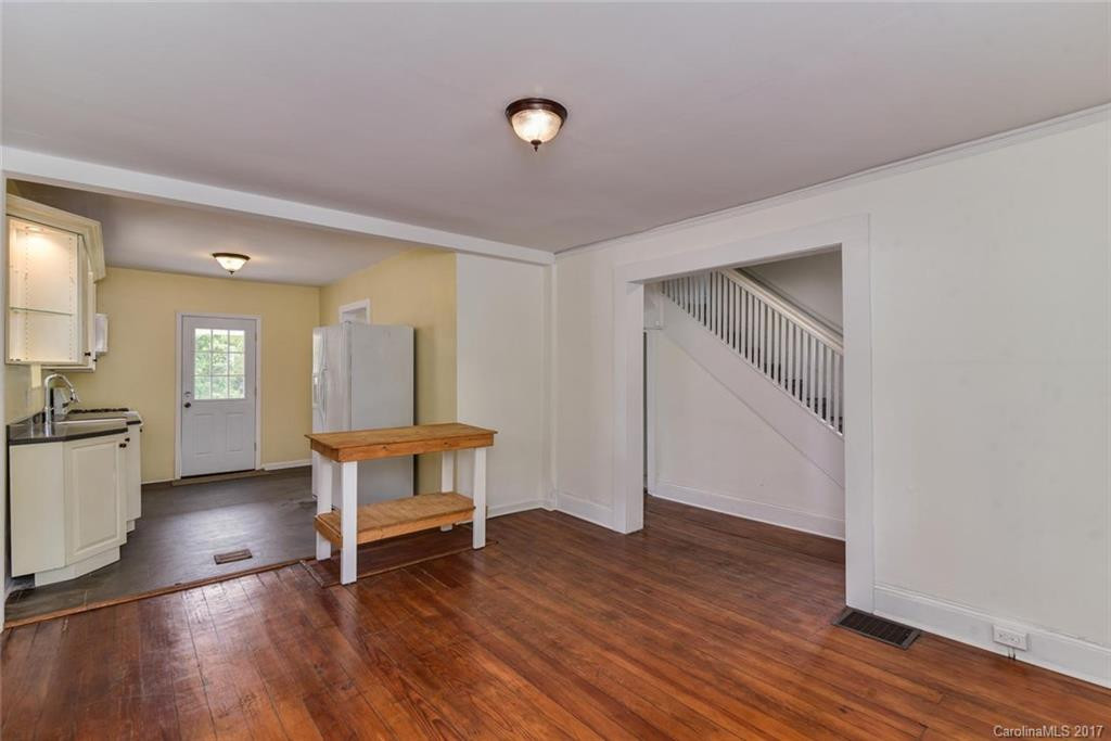 112 Clingman Avenue - Photo 6
