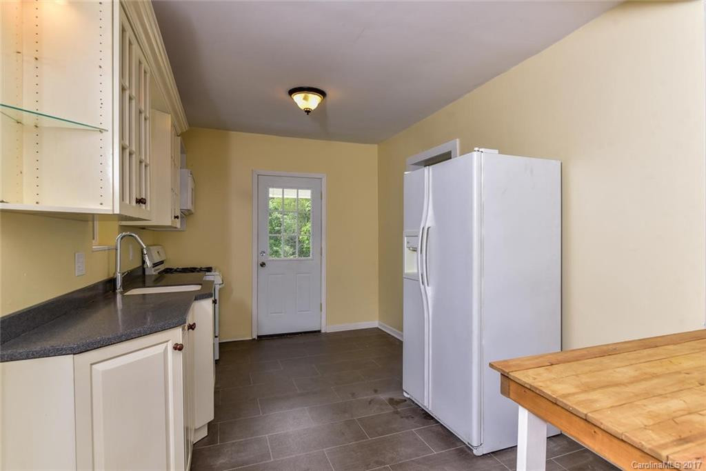 112 Clingman Avenue - Photo 7