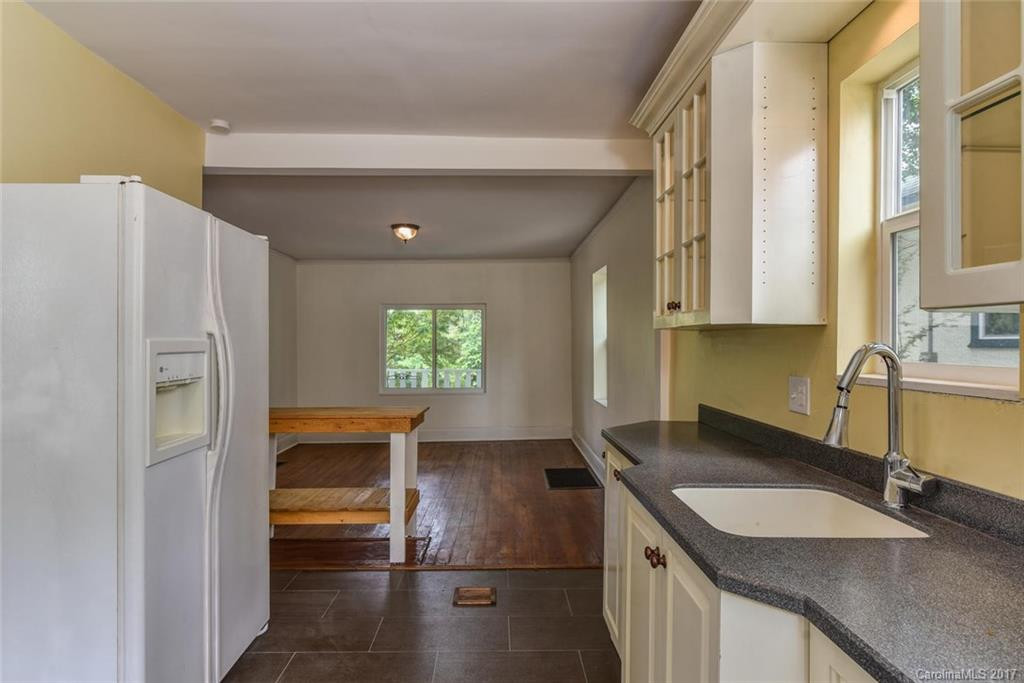 112 Clingman Avenue - Photo 9