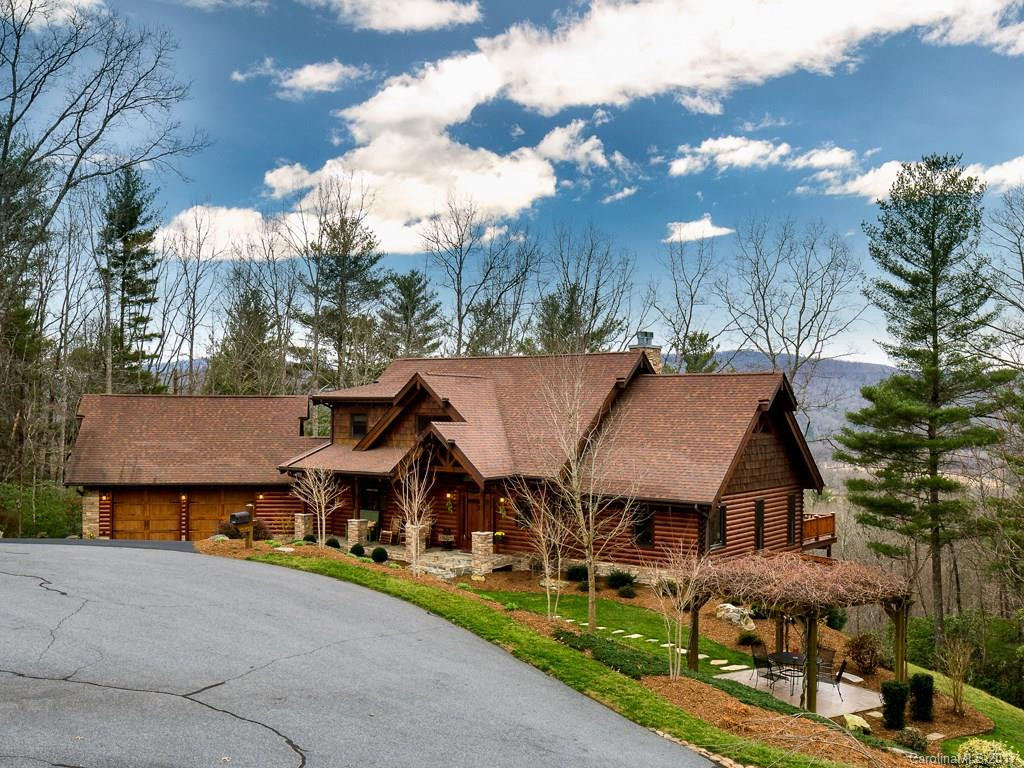 2100 Deep Woods Drive