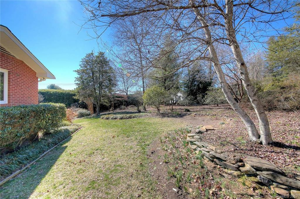 111 Belmont Drive - Photo 15