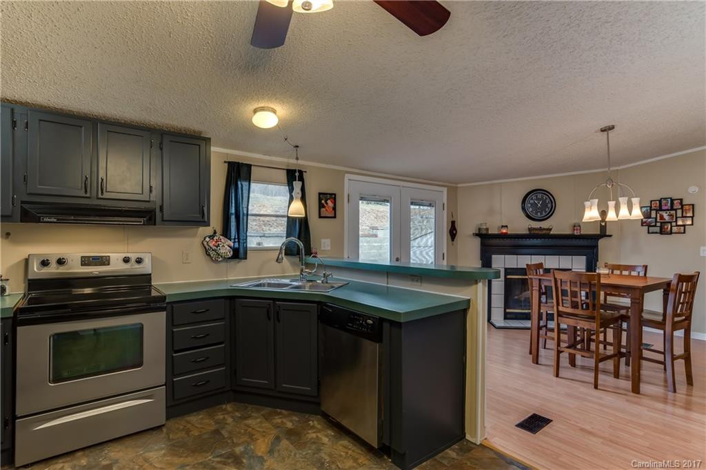 2395 St Pauls Road - Photo 6