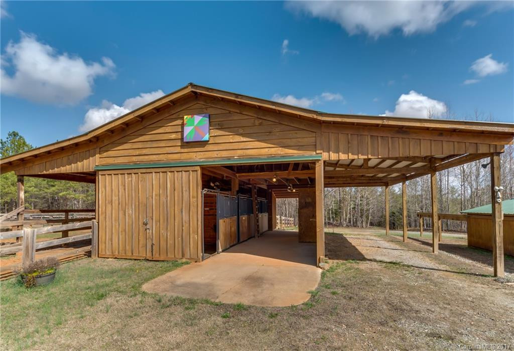 1590 W V Thompson Road - Photo 17