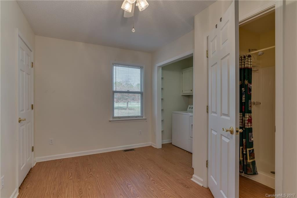 1590 W V Thompson Road - Photo 7