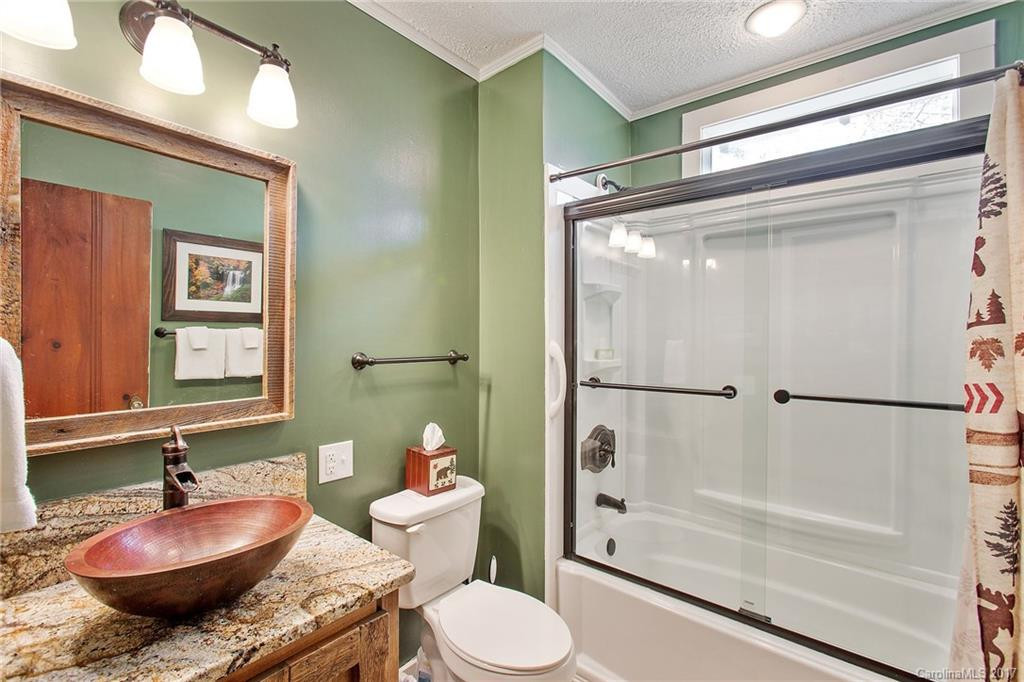 302 Lakeview Road - Photo 13
