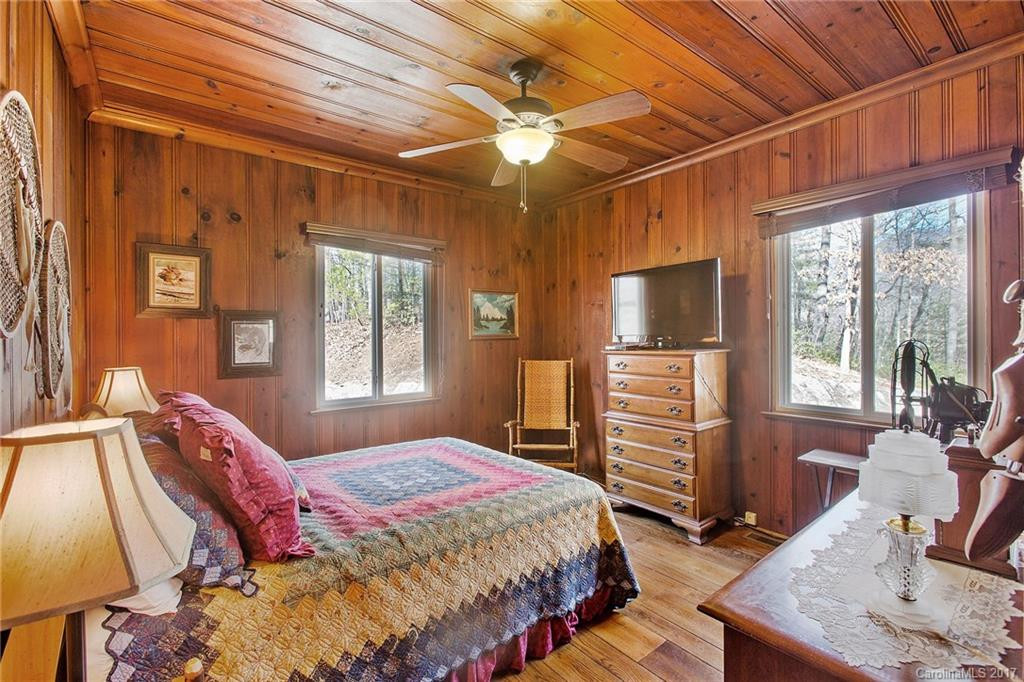 302 Lakeview Road - Photo 14