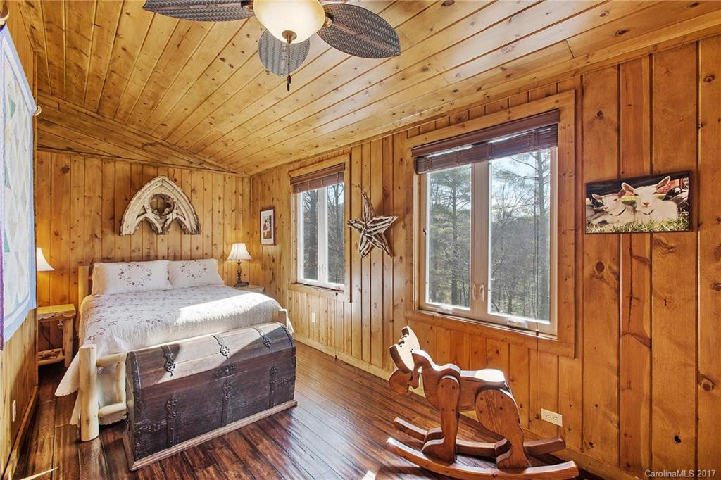 302 Lakeview Road - Photo 16
