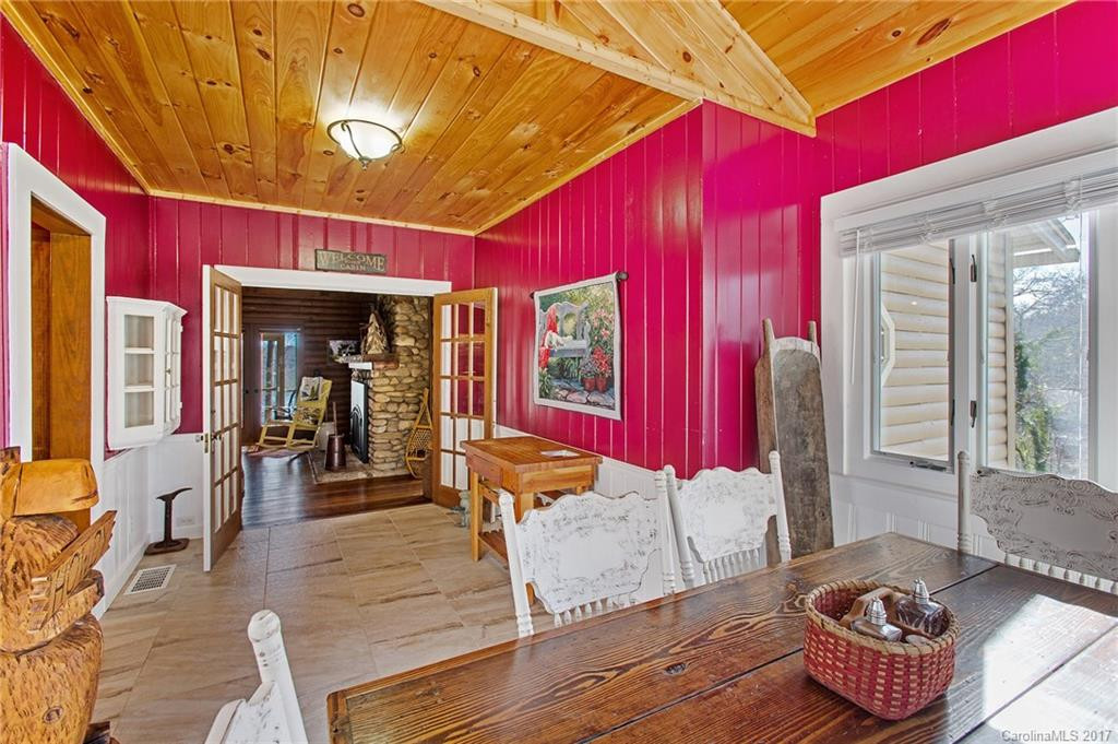 302 Lakeview Road - Photo 3