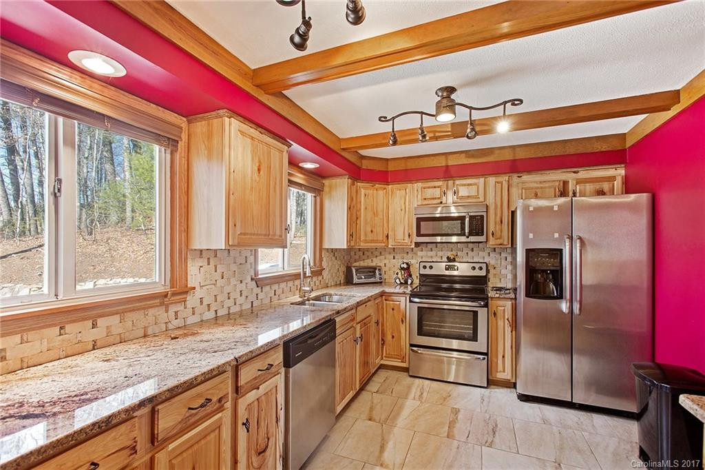 302 Lakeview Road - Photo 5