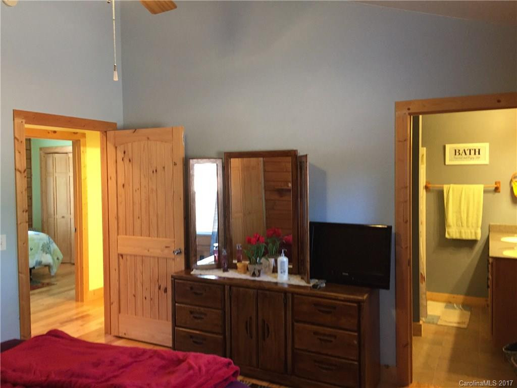 206 Hearthstone Drive - Photo 17