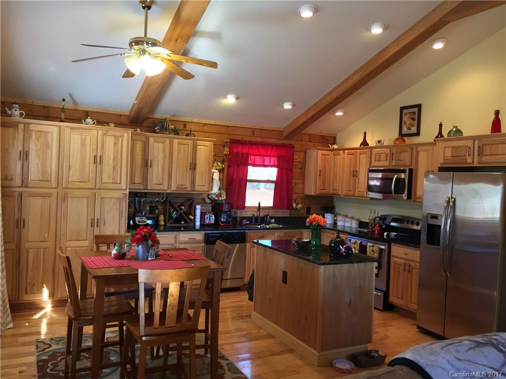206 Hearthstone Drive - Photo 4