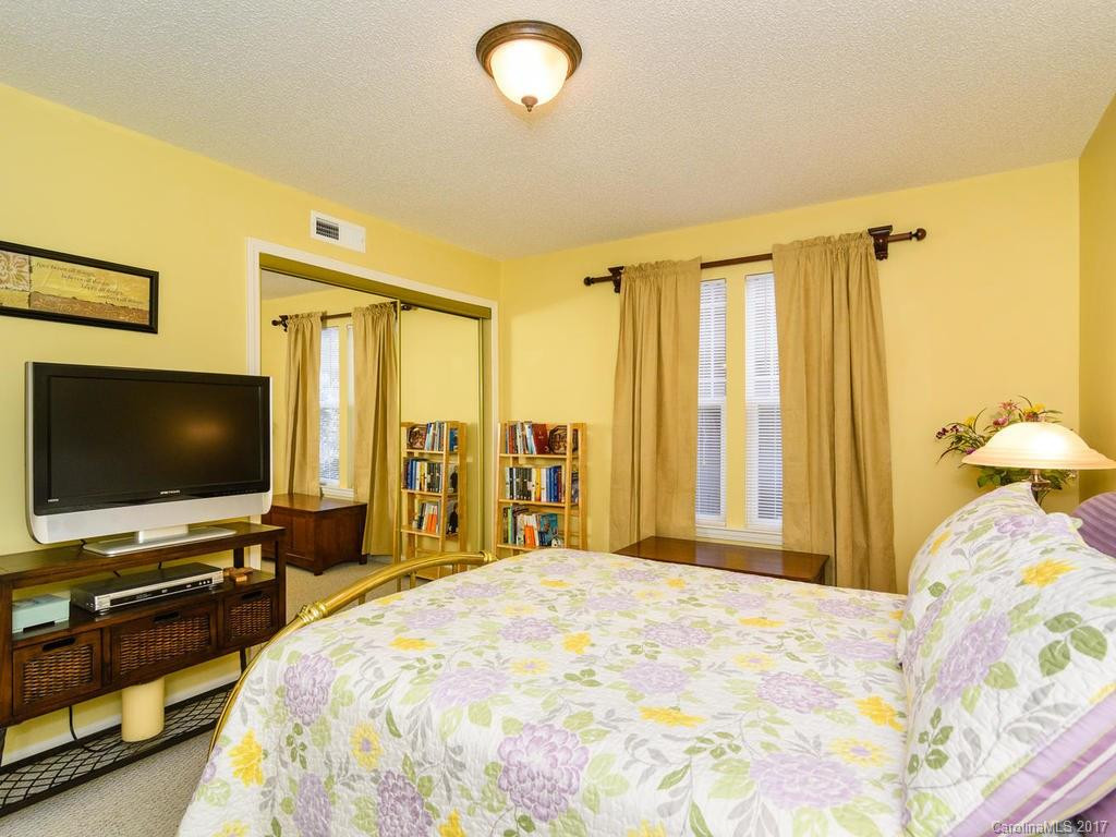 2403 Deermouse Way #Bldg 310 - Photo 15