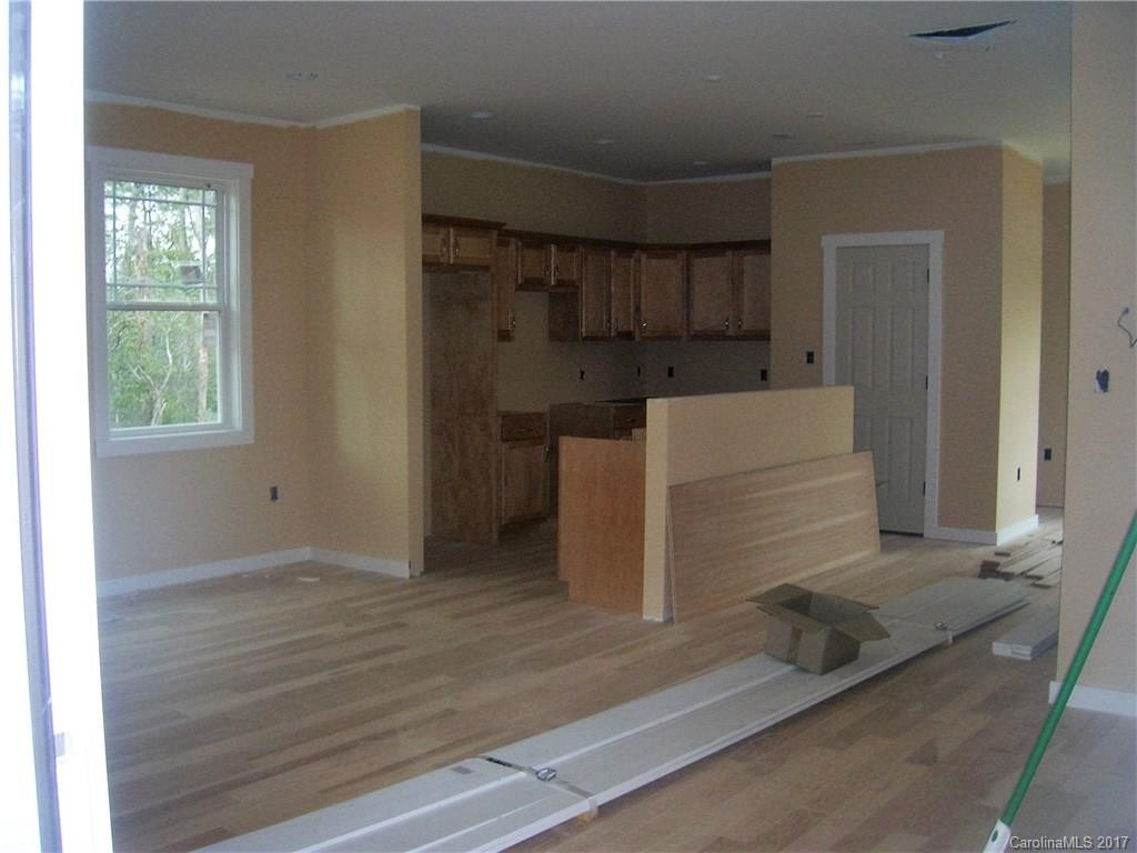 7 Pineview Road - Photo 3