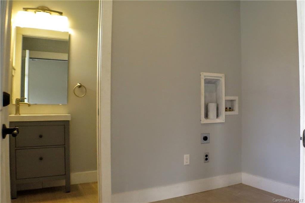 83 Locust Street - Photo 11