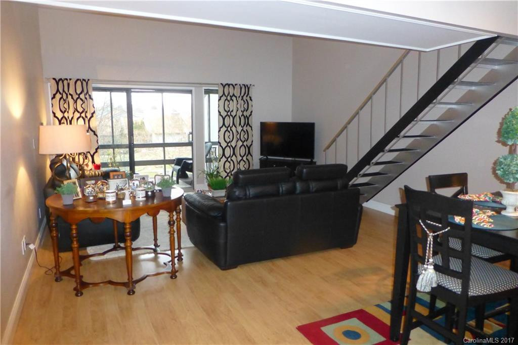 5 Lakemoor Lane - Photo 7