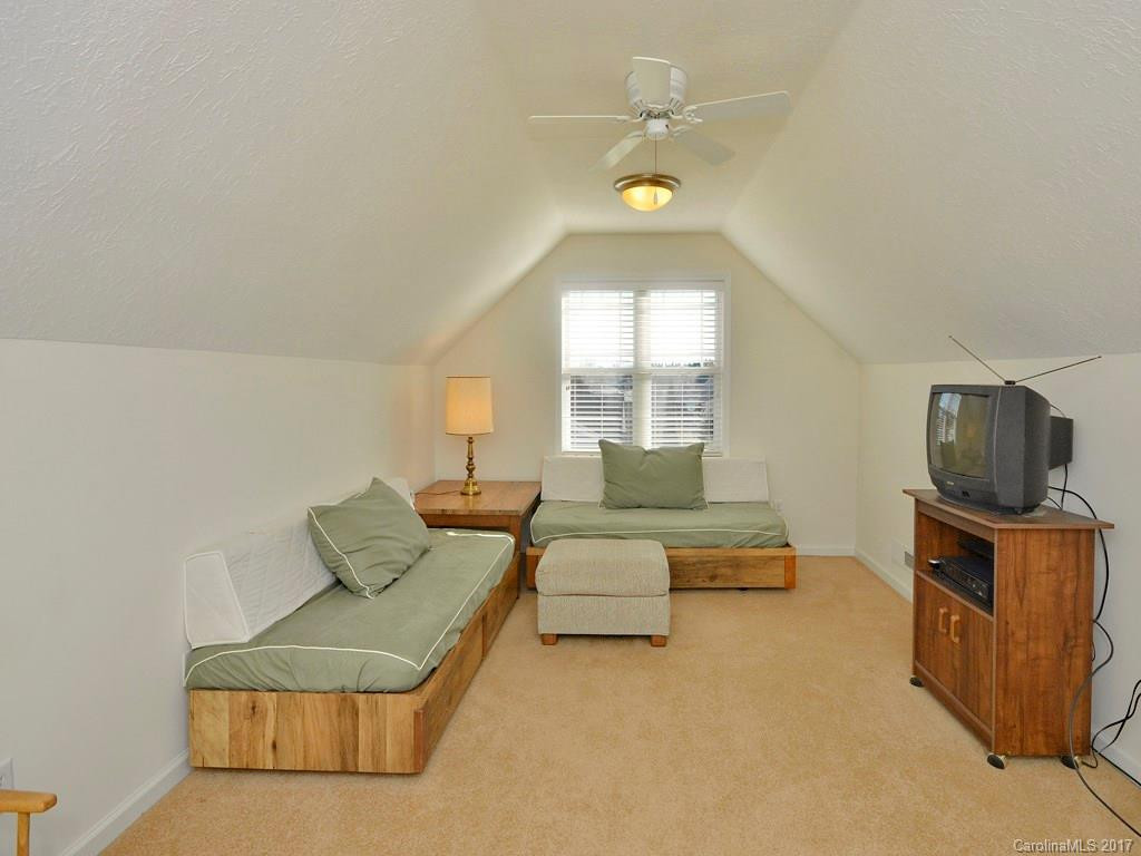 41 Sunview Circle #15 - Photo 17