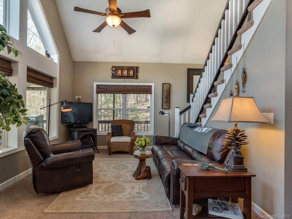 2208 Green River Cove Road - Photo 3