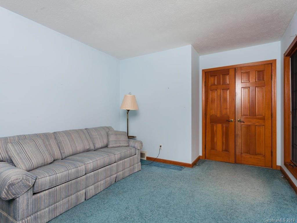 104 Red Fox Lane - Photo 4