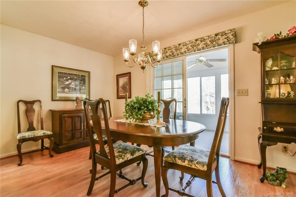 317 Colony Lane - Photo 9