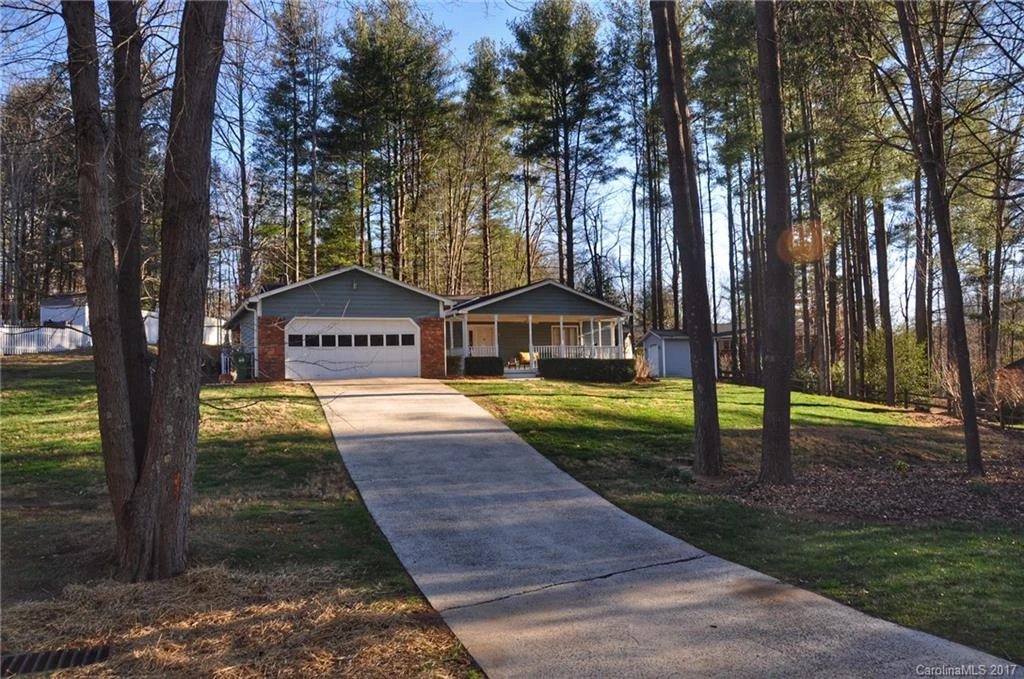 8 Jeffrey Lane