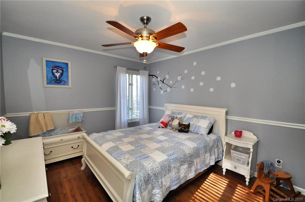 8 Jeffrey Lane - Photo 14