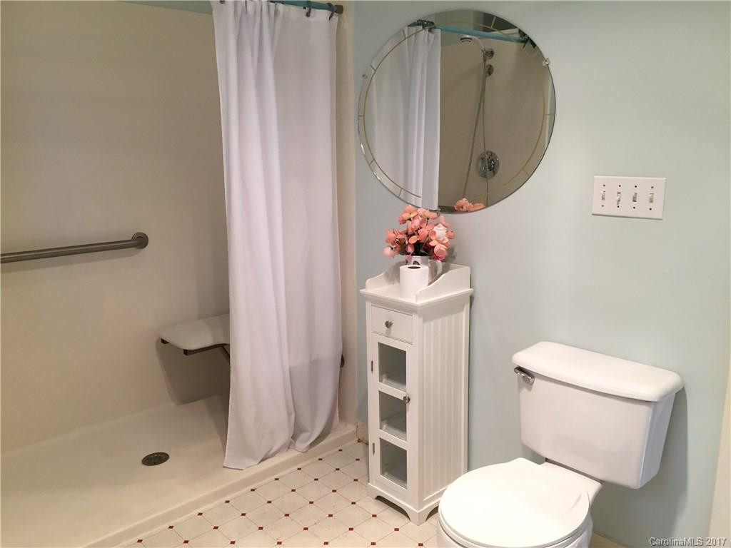137 Gosnell Road - Photo 12