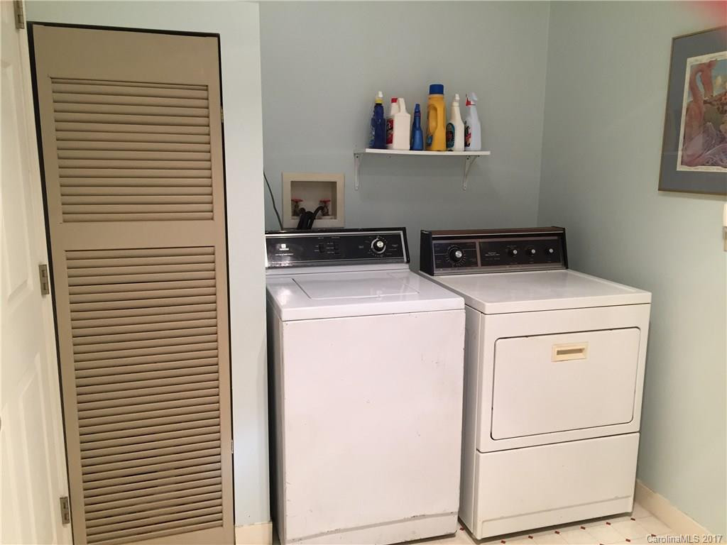 137 Gosnell Road - Photo 15