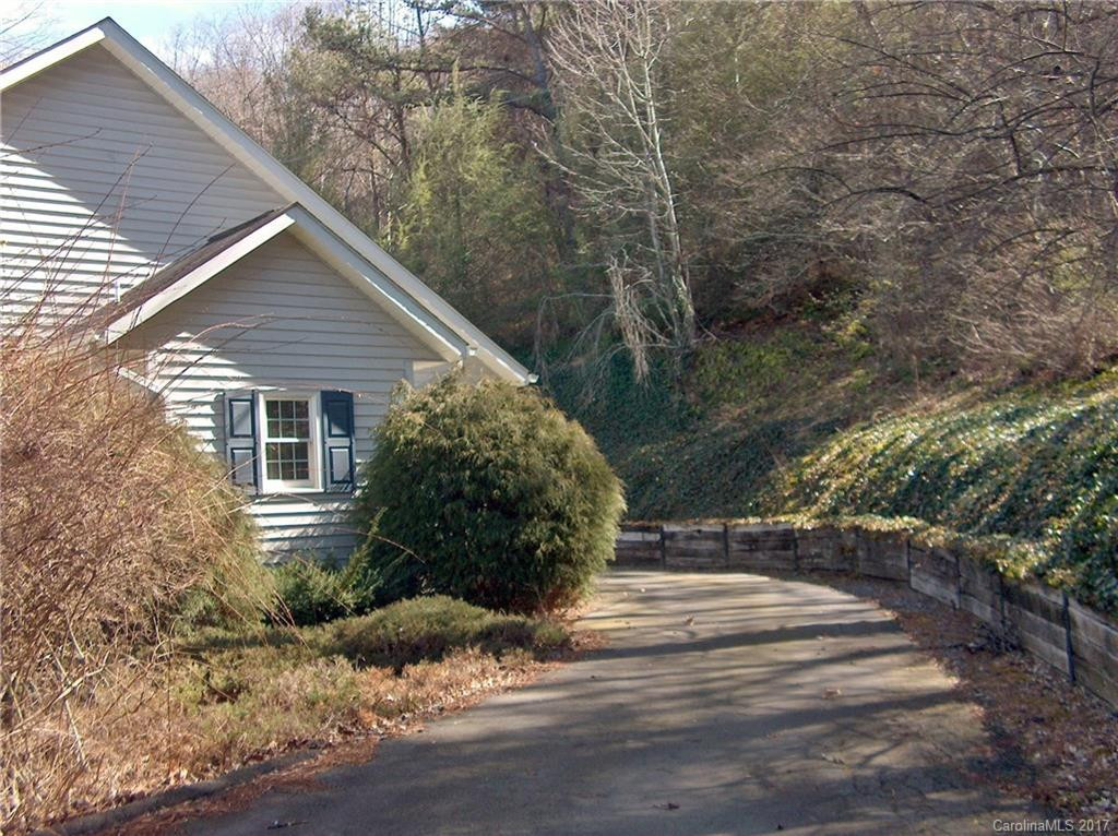 48 Falling Spring Road - Photo 5