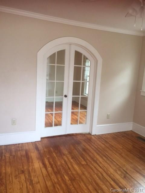 364 Collett Street - Photo 2