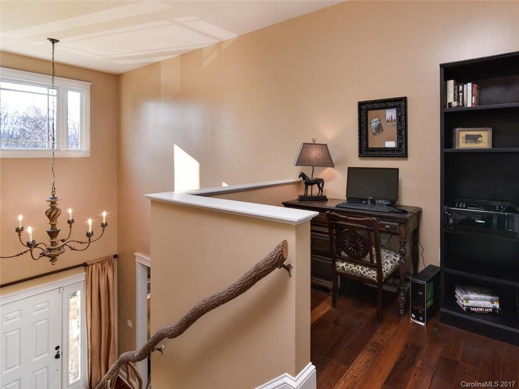 33 White Ash Drive - Photo 13