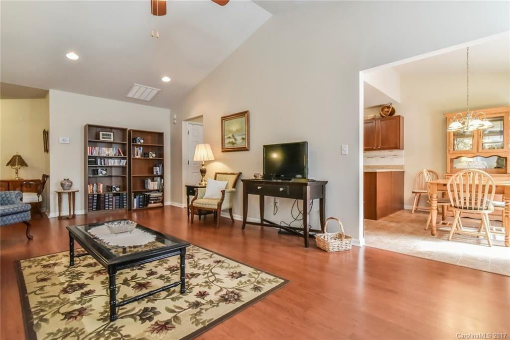 46 Lilac Fields Way #31 - Photo 6