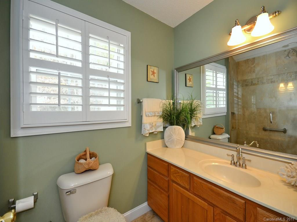 11 Hampton Lane #all 25,part 26 - Photo 19