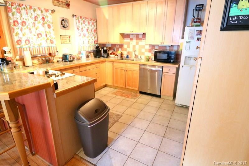593 Ransier Drive - Photo 4