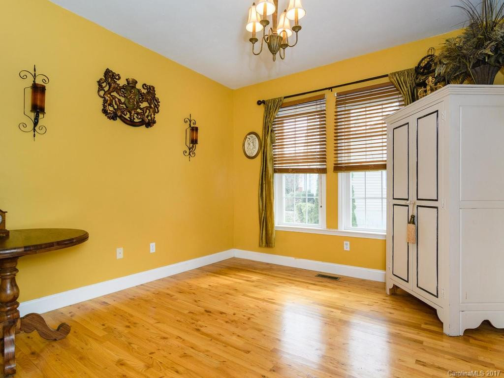 423 Kingfisher Lane #28 - Photo 17