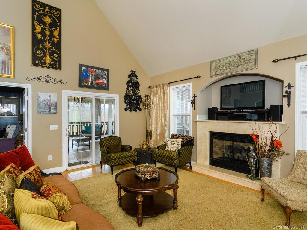 423 Kingfisher Lane #28 - Photo 6