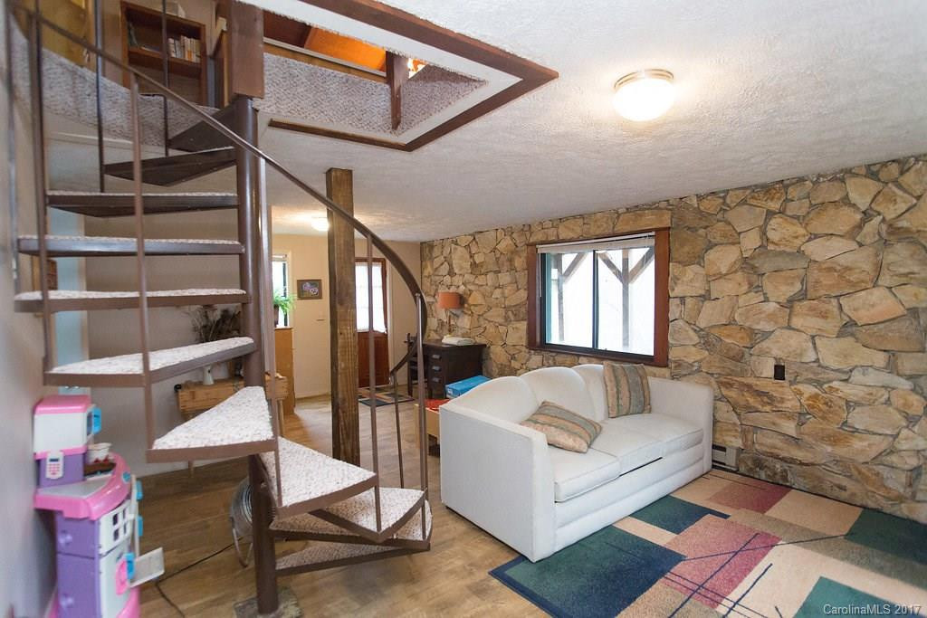 361 Linville Drive - Photo 19