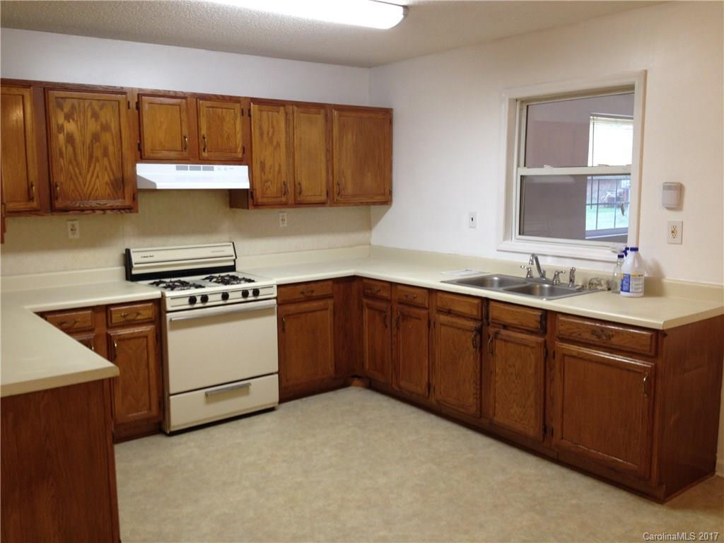 106 Garland Street - Photo 2