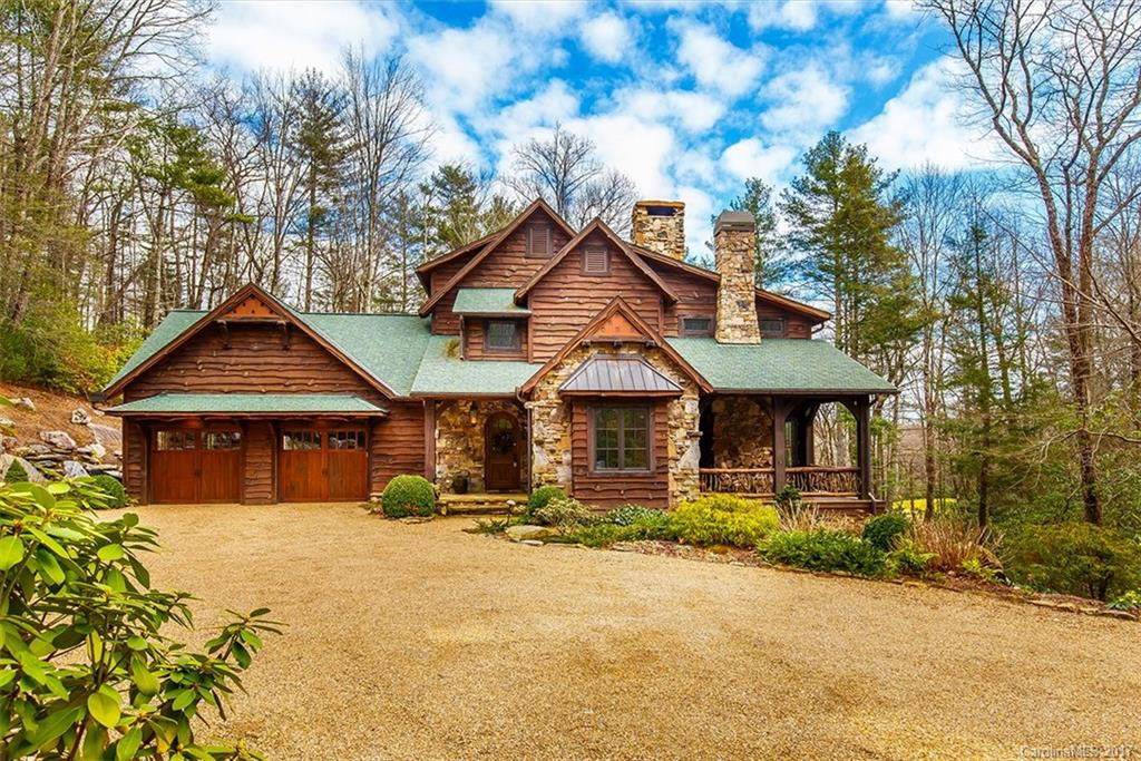 882 Fairway Drive #18R