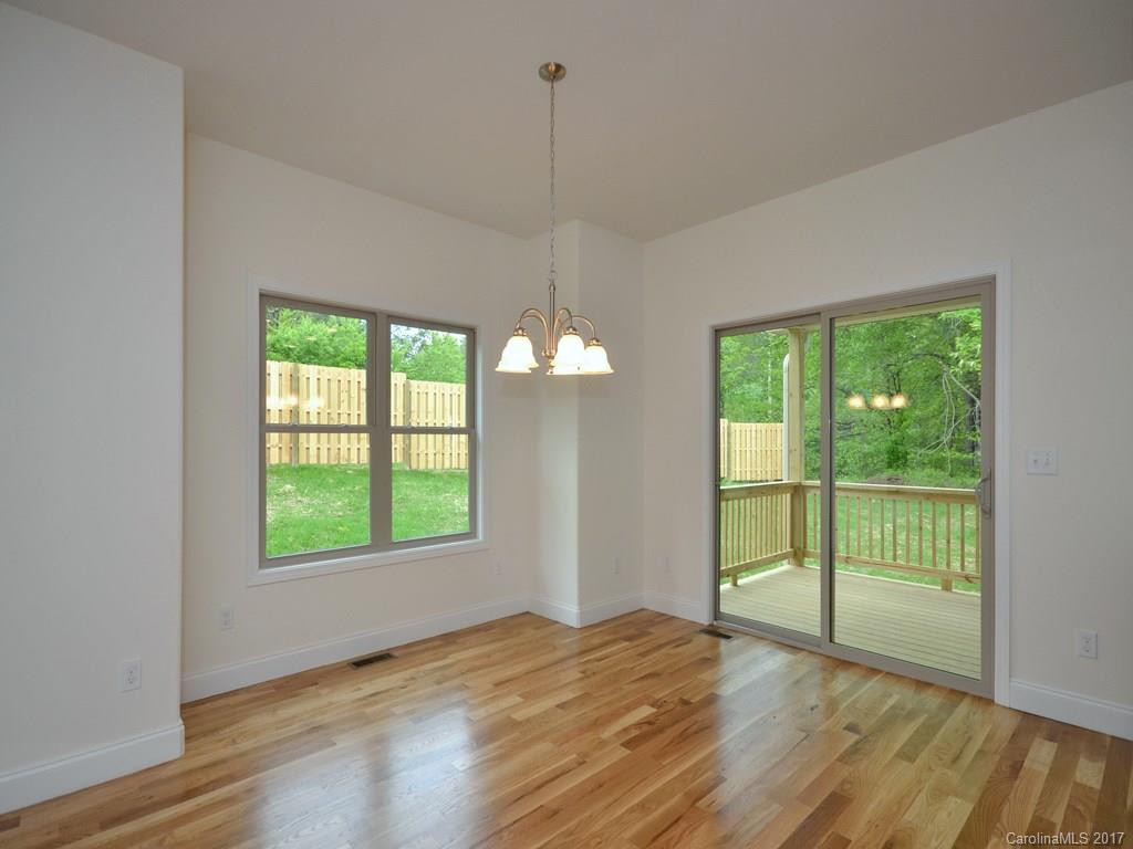 4 Linn Garden Lane - Photo 4