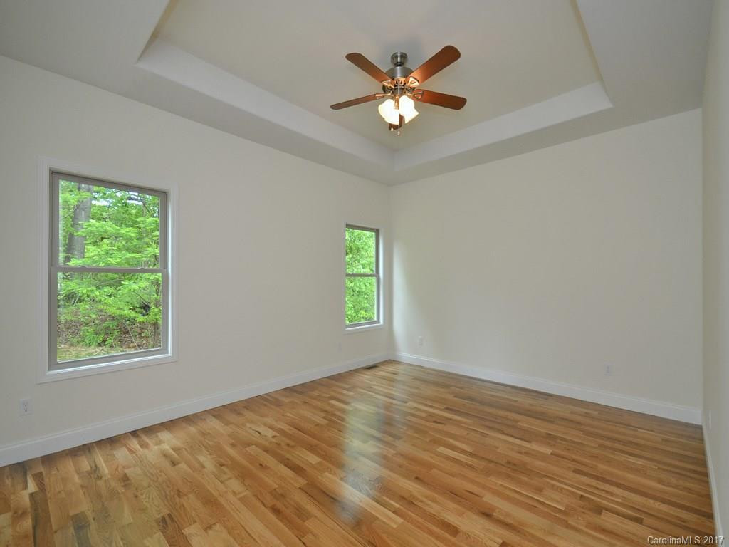 4 Linn Garden Lane - Photo 10