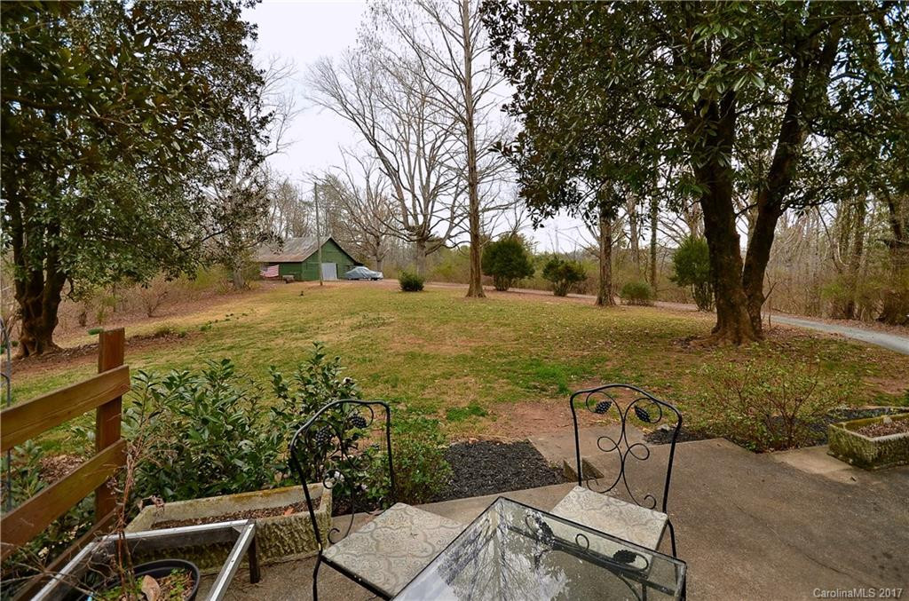 1950 Fox Mountain Road - Photo 23