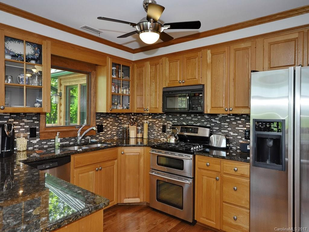 18 Hummingbird Hill - Photo 8